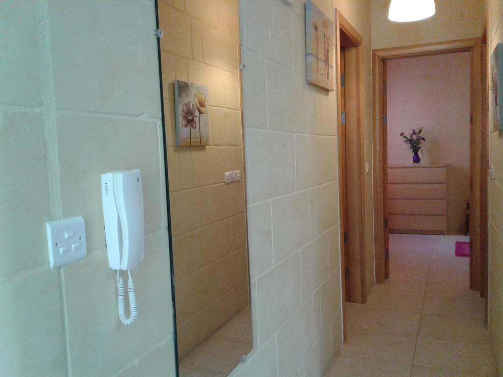Apartment With Pool Gozo Ghajnsielem Luaran gambar