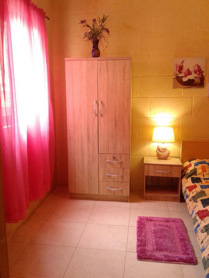 Apartment With Pool Gozo Ghajnsielem Luaran gambar